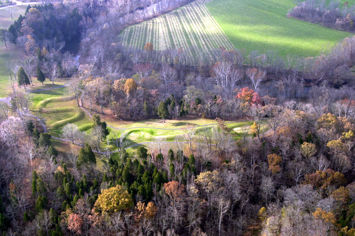 Was Serpent Mound Built by Ancient Aliens? - HubPages