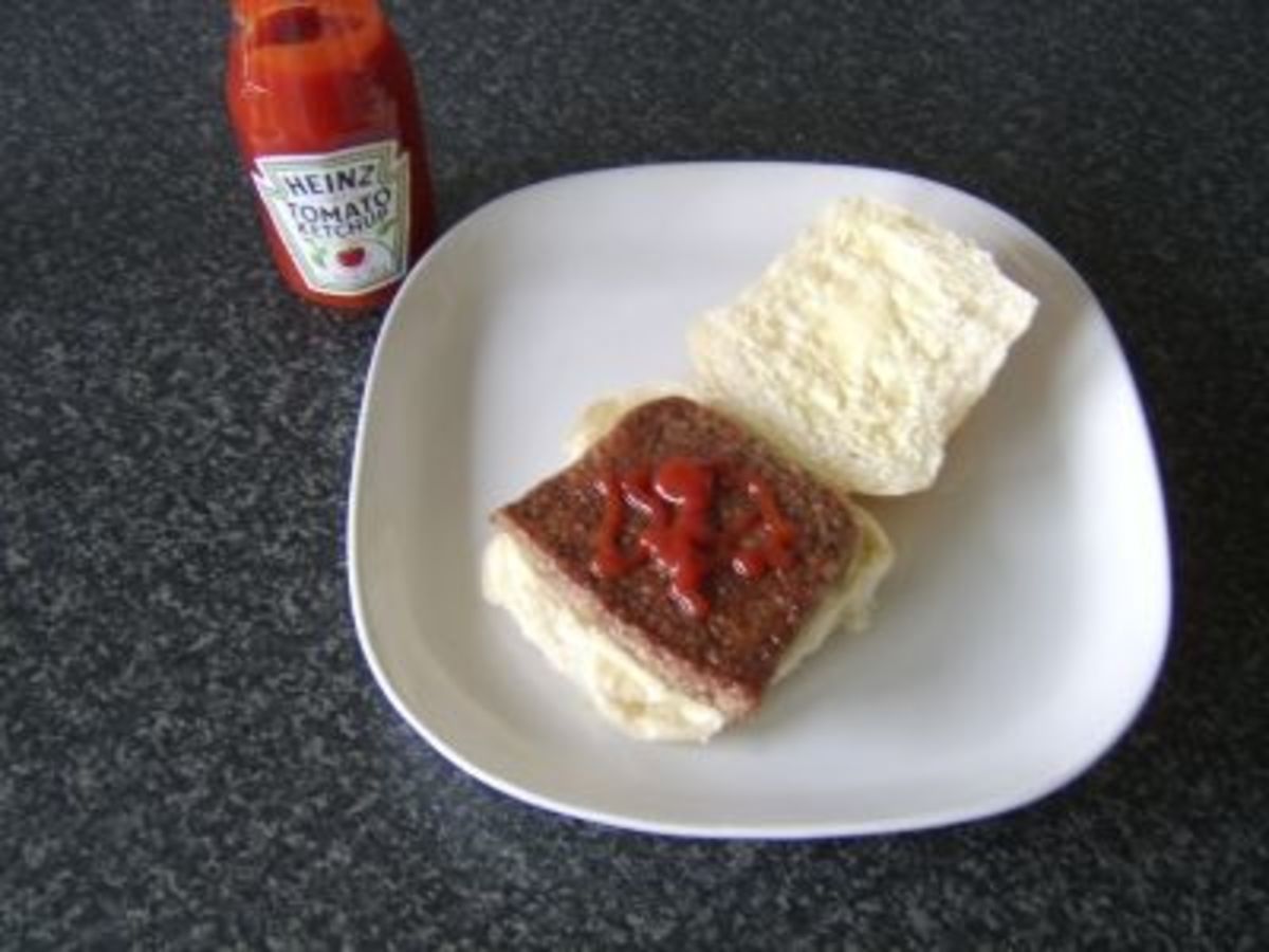 Roll and Sausage with Tomato Ketchup