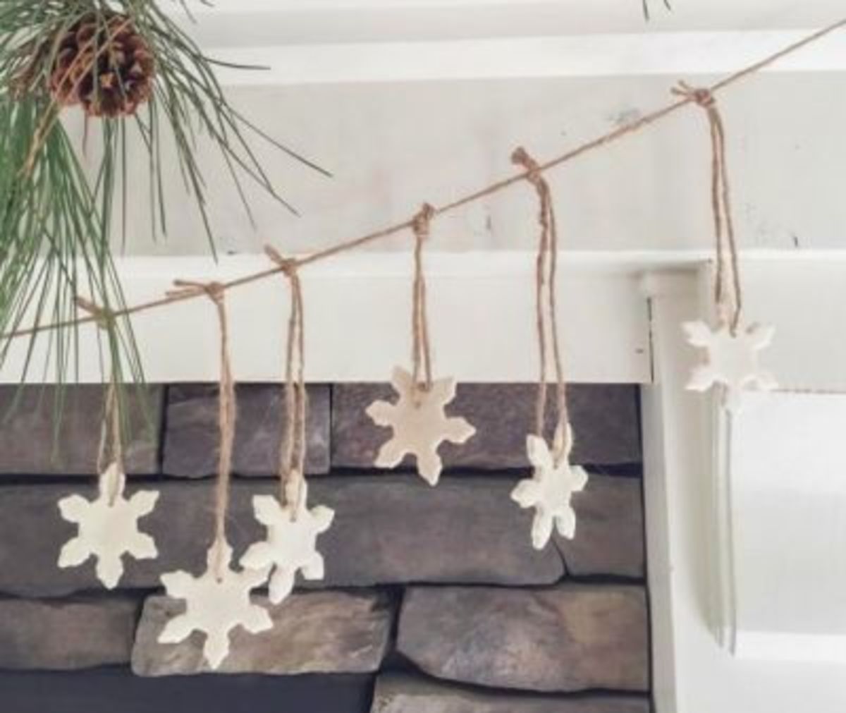 52 Outstanding Garland Craft Ideas