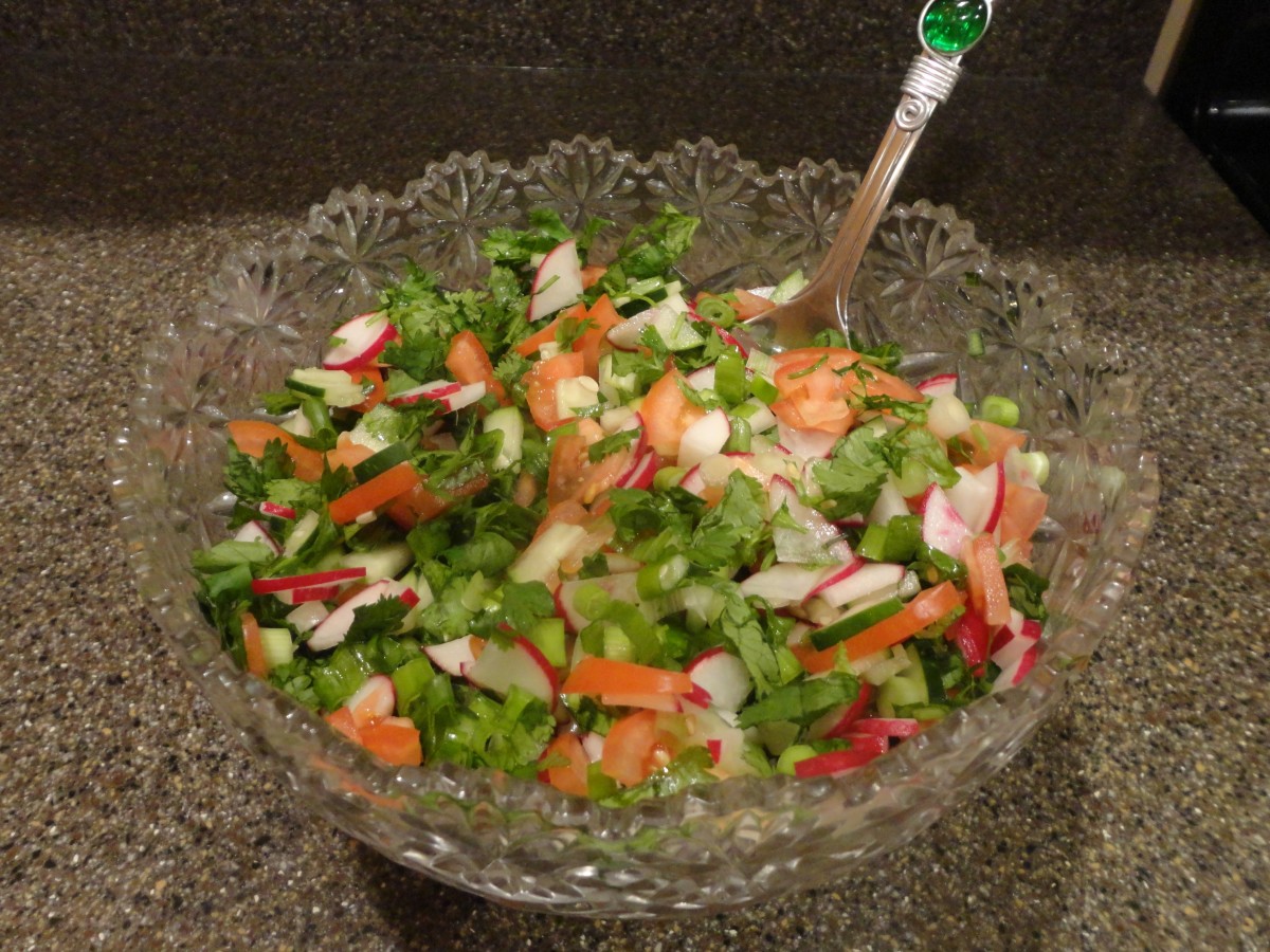 Salata Recipe (Afghan Chopped Salad) - Vegan