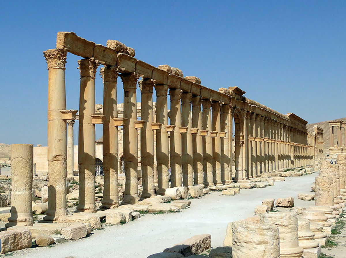 Decumanus Maximus in Palmyra in Syria