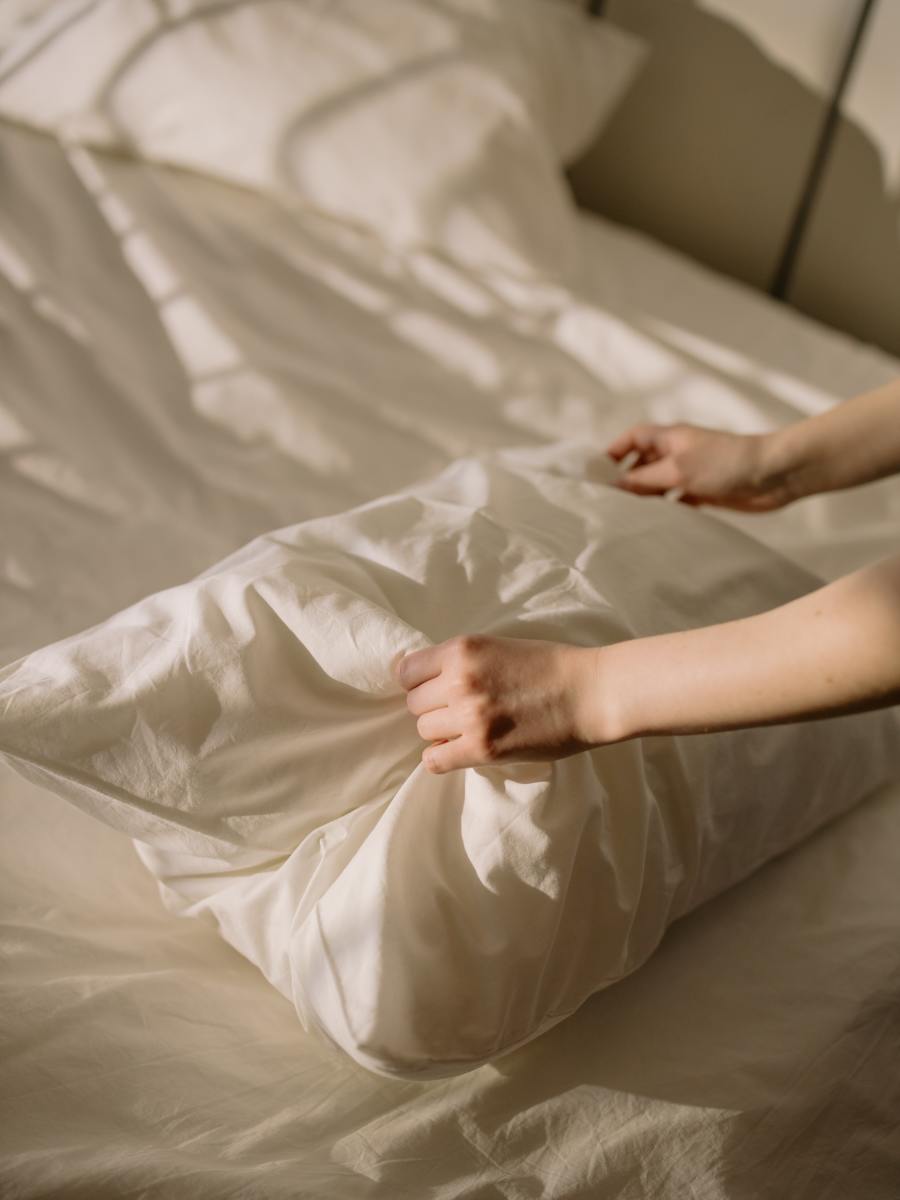 how-to-clean-a-memory-foam-pillow