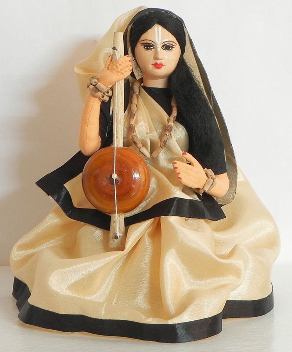 Meera bai doll