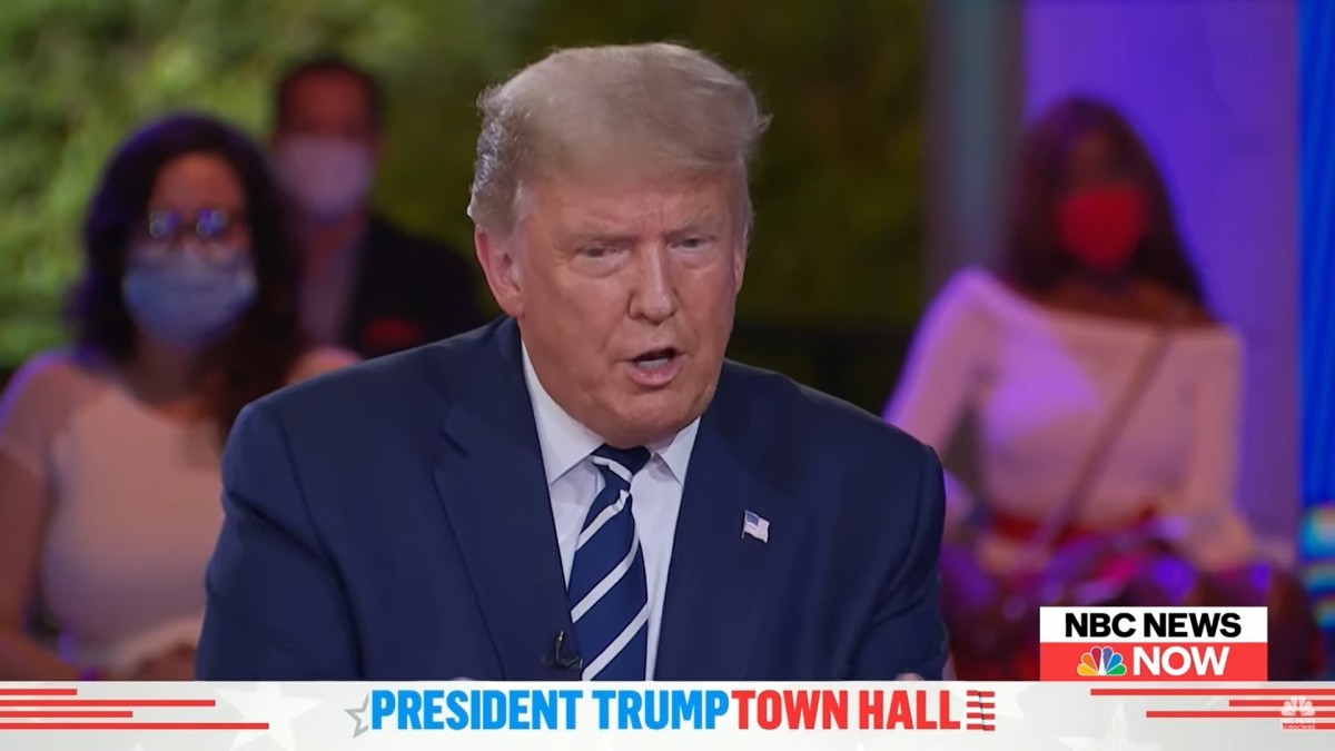 president-trump-at-town-hall