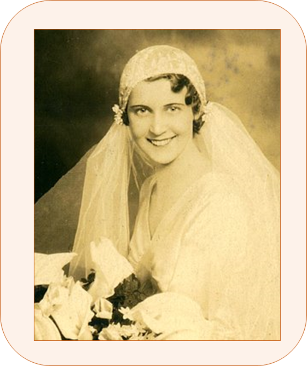 WonderlandByLilian Vintage Long Wedding Lace Veils with Floral Headpieces - Antique Bridal Veil