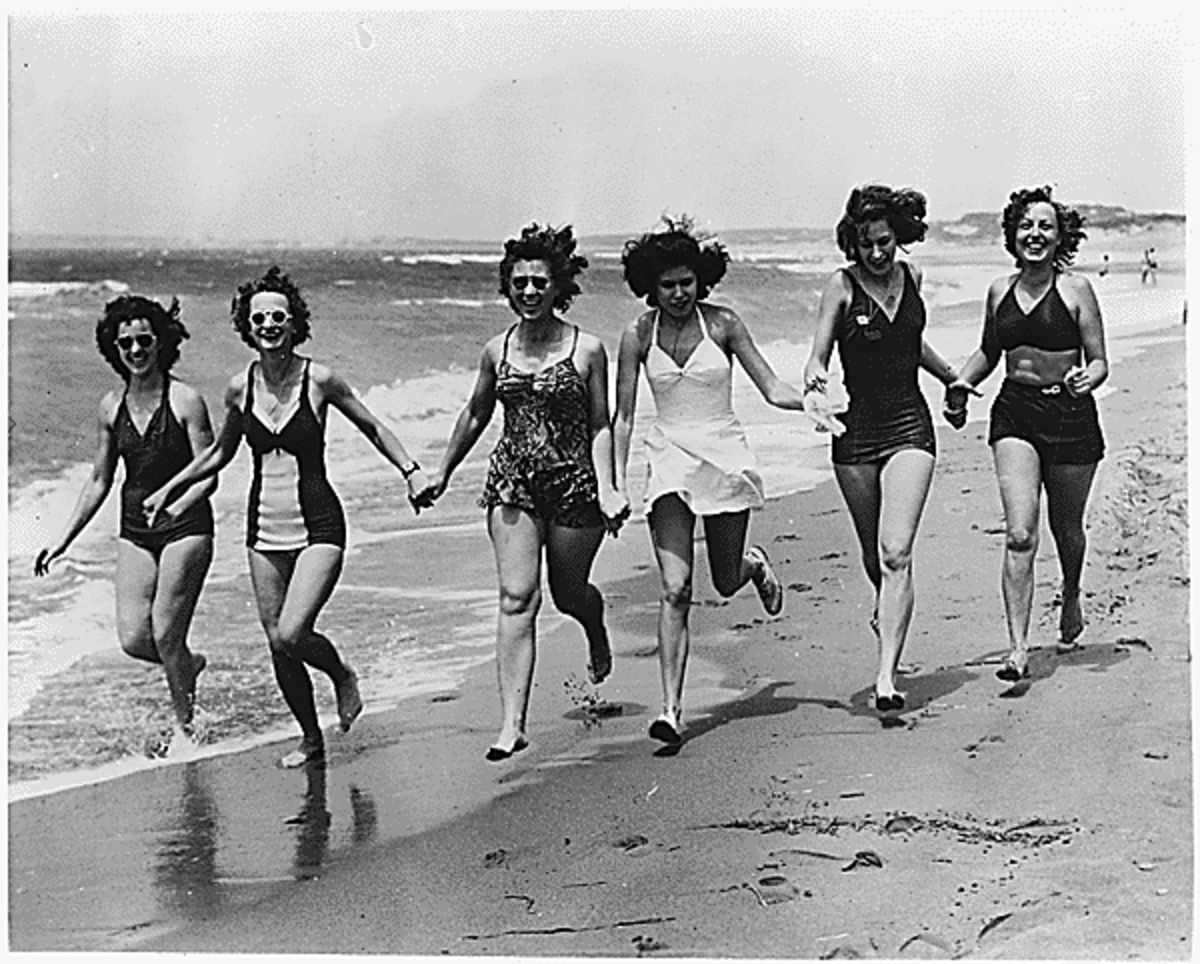 Women in the 1940s.                 Image source:http://upload.wikimedia.org/wikipedia/commons/2/2b/Women_in_Bathing_Suits_North_Africa_1944.gif