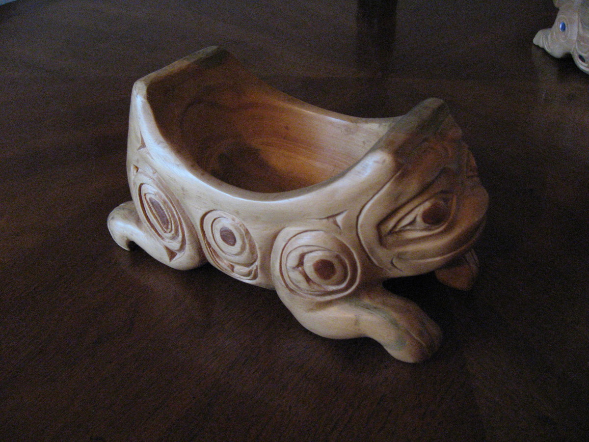 A frog bowl from yellow cedar. This was my first attempt at an animal bowl