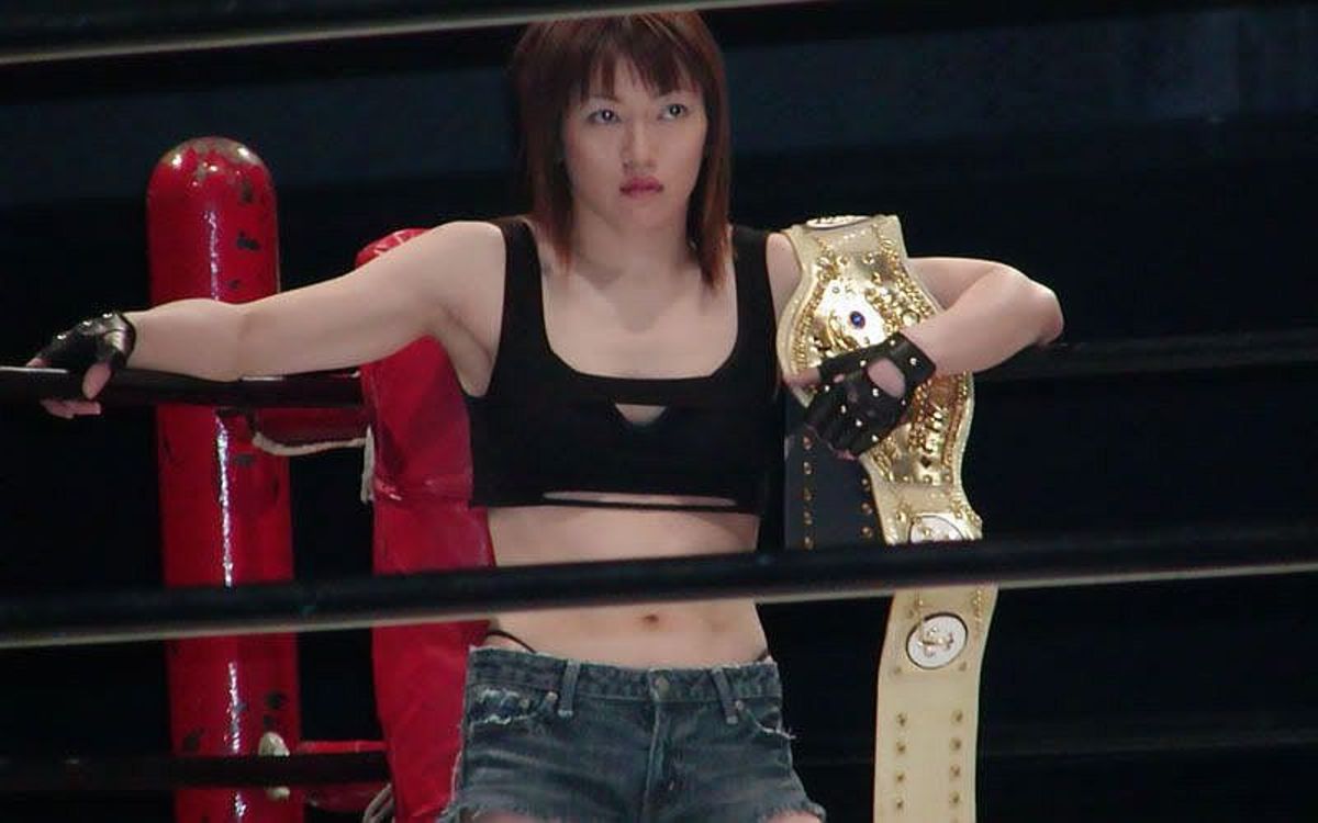 Azumi Hyuga - Japanese Female Wrestler