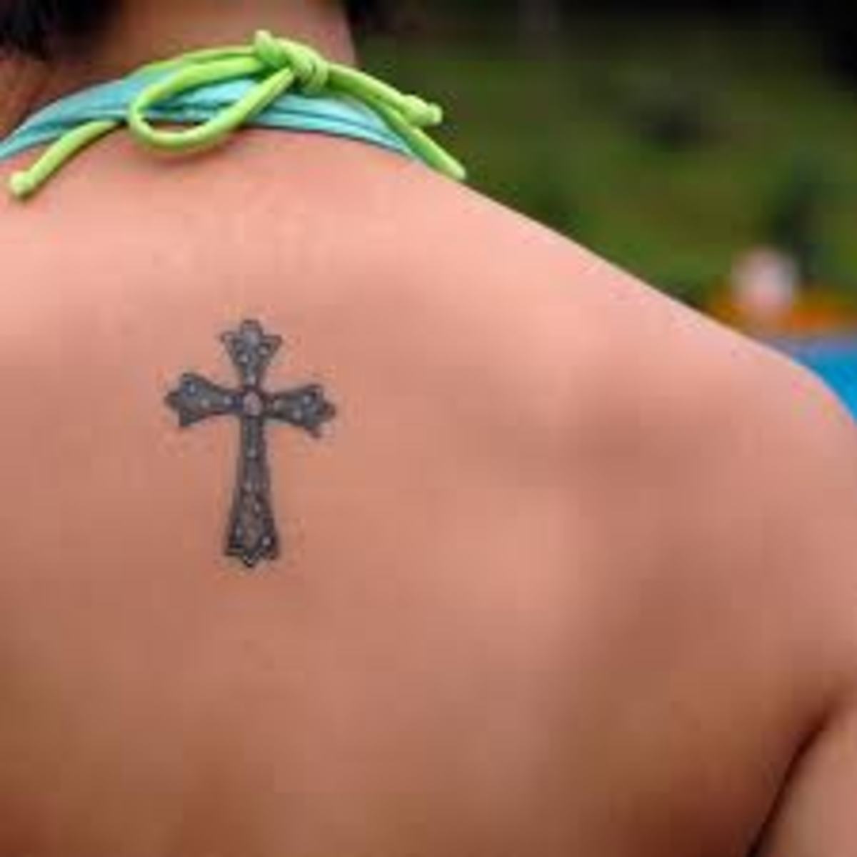 cross-tattoos-angel-tattoos-and-religious-tattoos-cross-choices-and-symbolic-meanings