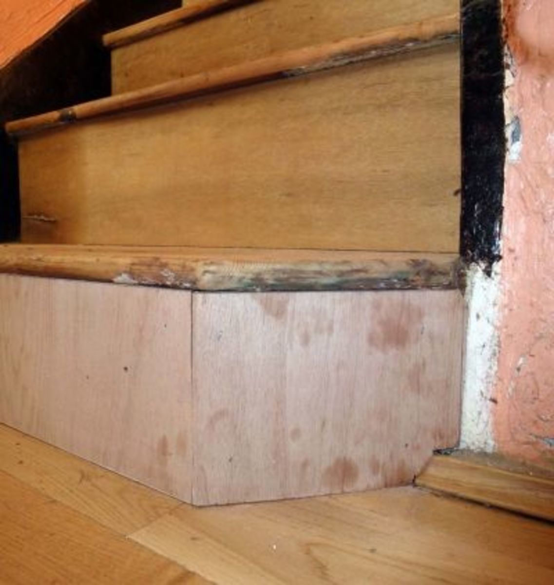 Remodelling Stairs and Replacing Pine Floorboards With Oak - HubPages