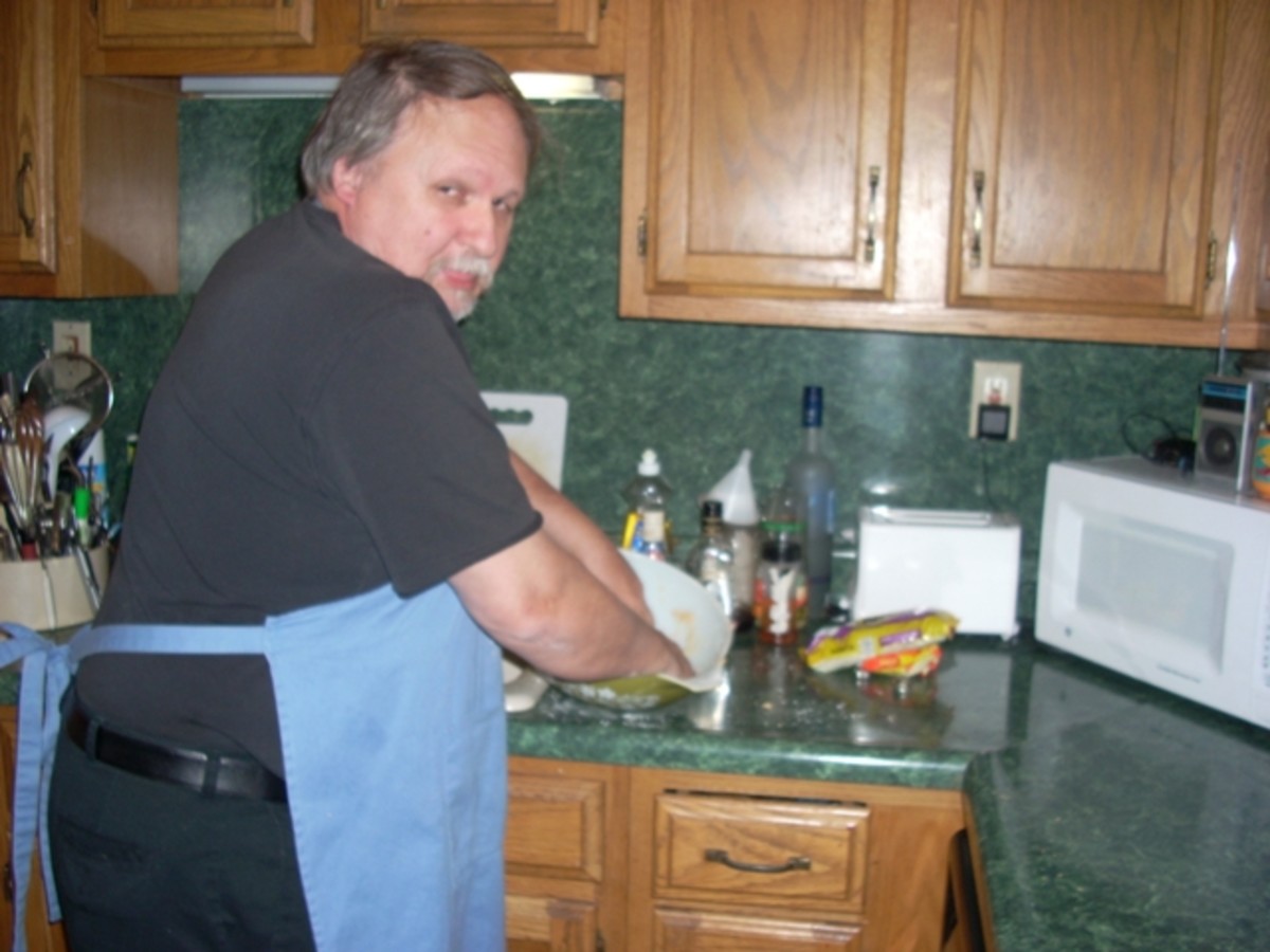 Watch out:  Dad's in the Kitchen Again