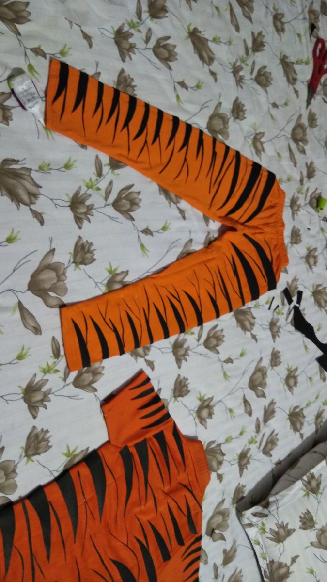 how-to-make-tiger-costume-for-a-four-year-old