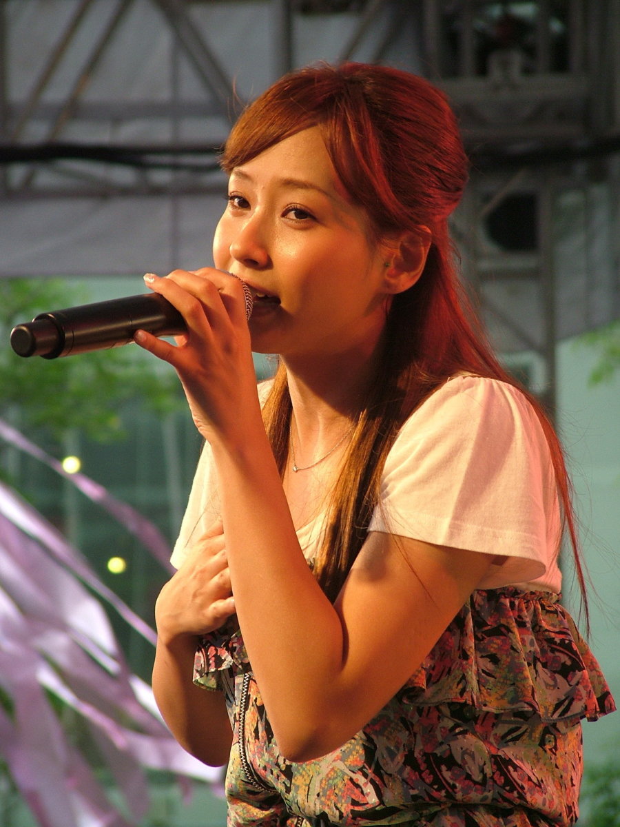 miki-fujimoto-beautiful-j-pop-singer-former-member-of-the-girl-group-morning-musume