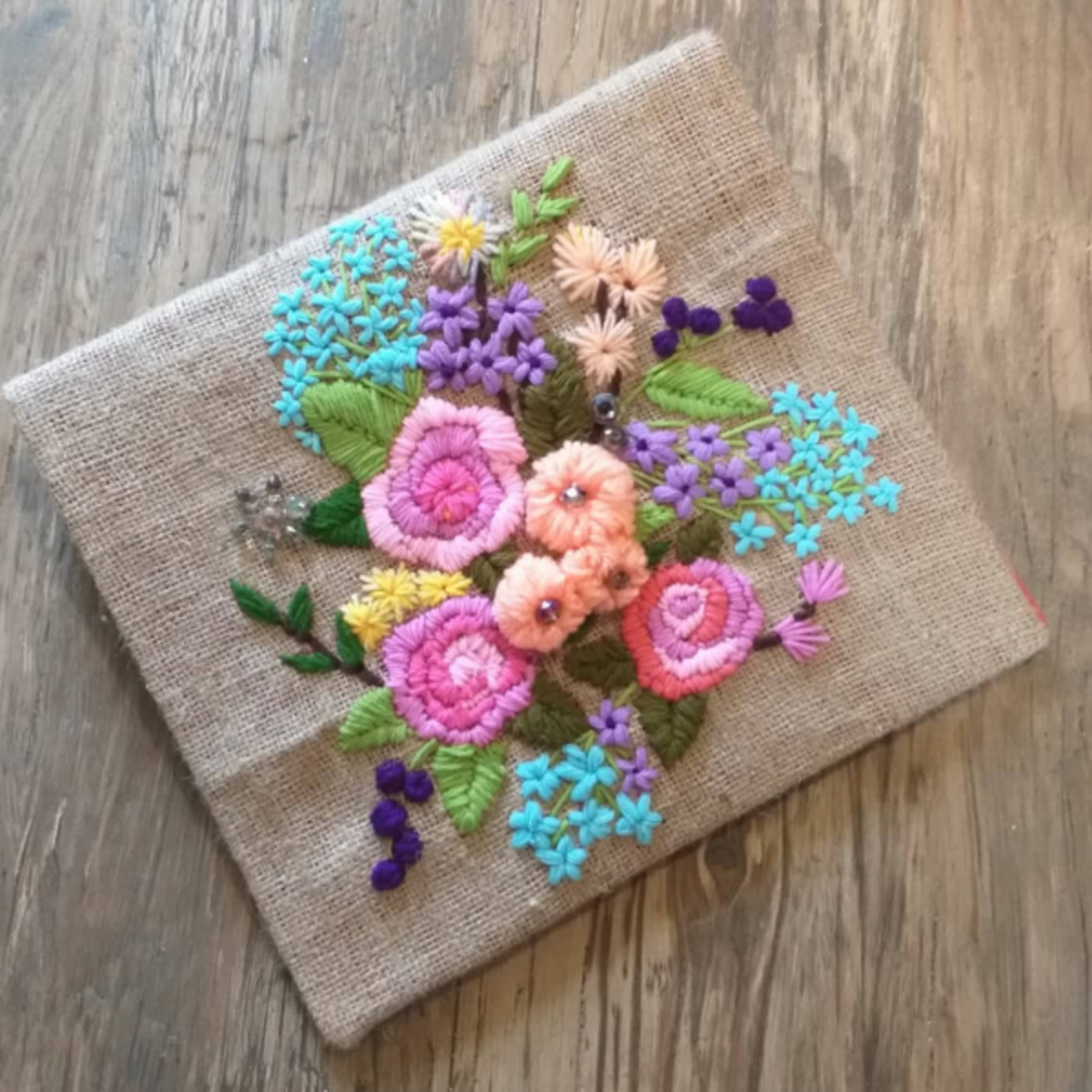 How to Make an Embroidered Floral Calendar