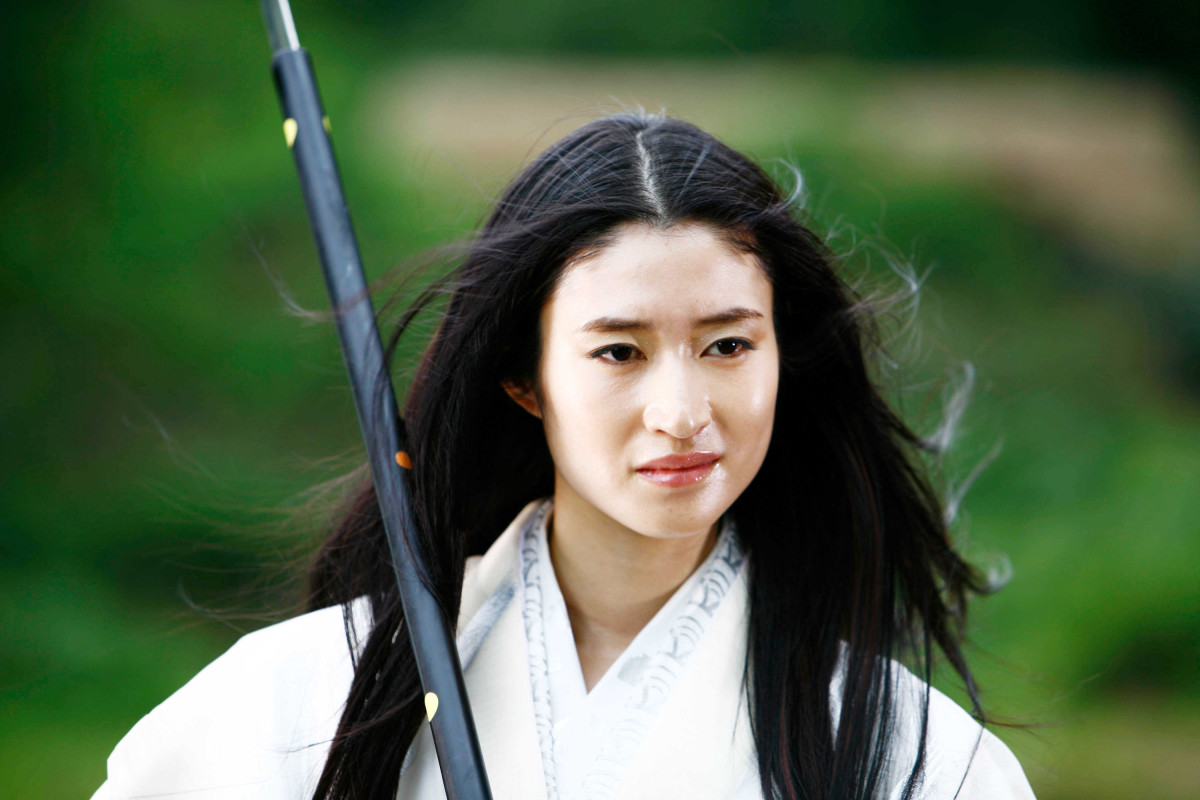 Half japanese actresses