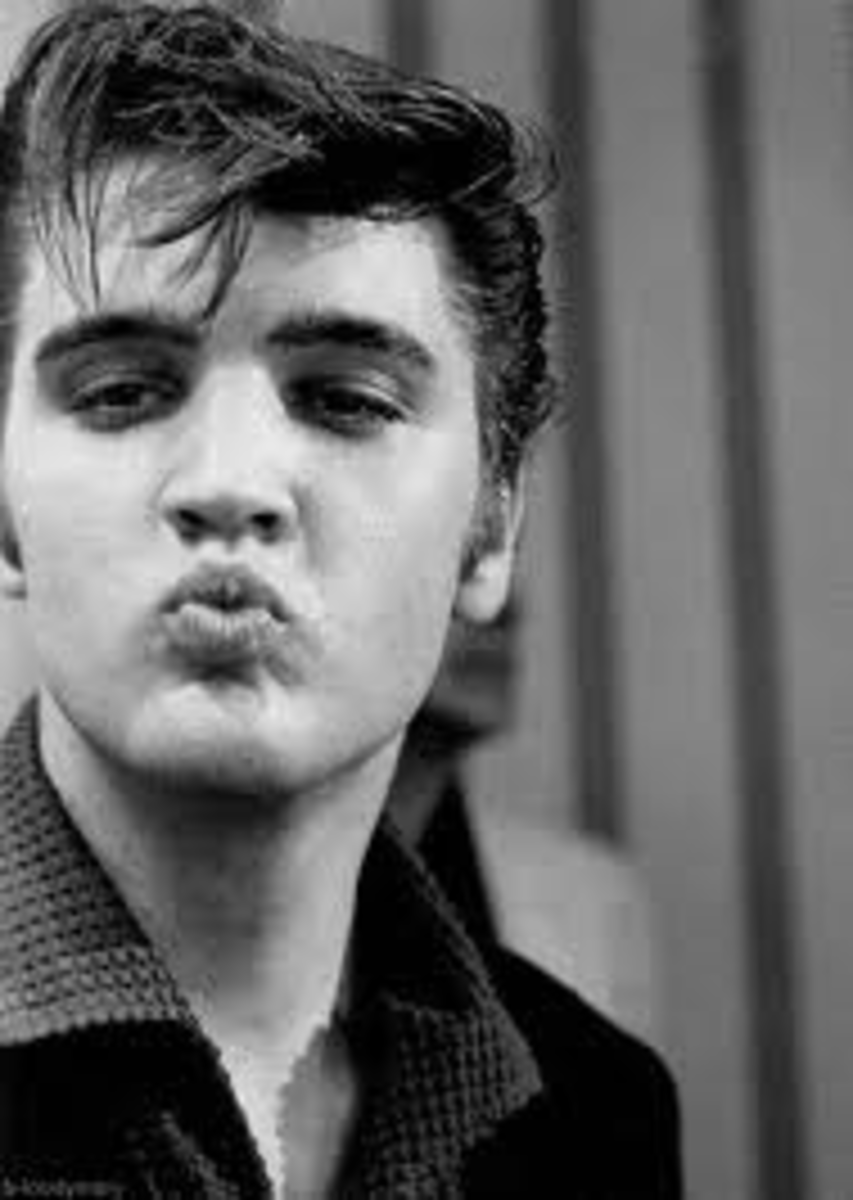 Celebrate the life and music of Elvis Aaron Presley on the 10th to 17th of August 2013 in Graceland.