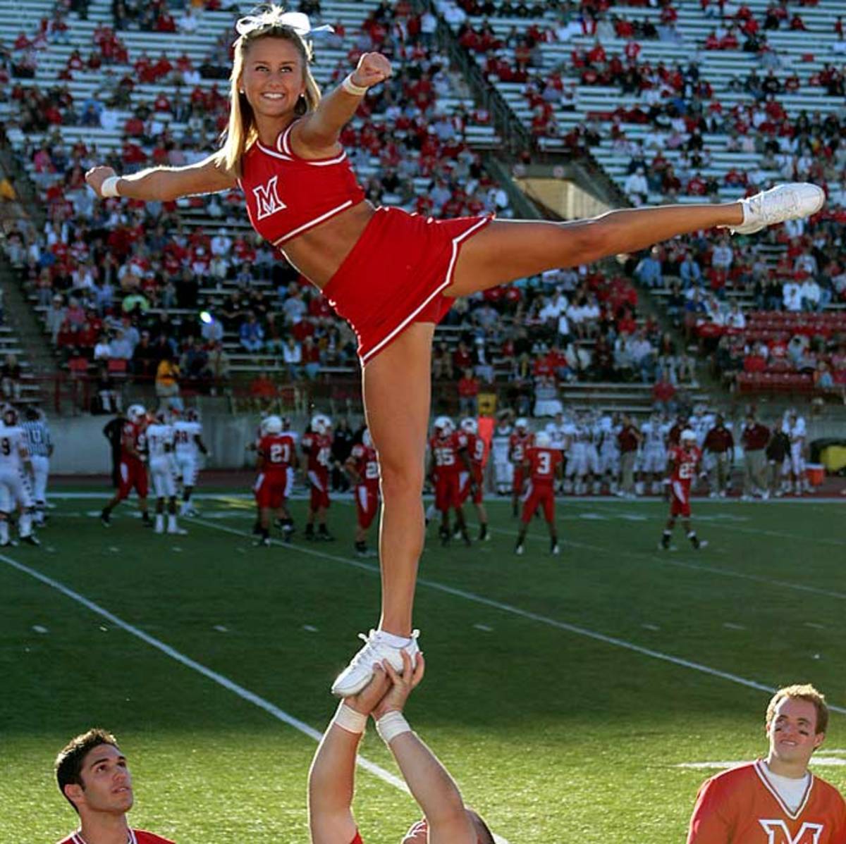 the-worst-ncaa-cheerleading-uniforms-of-2010