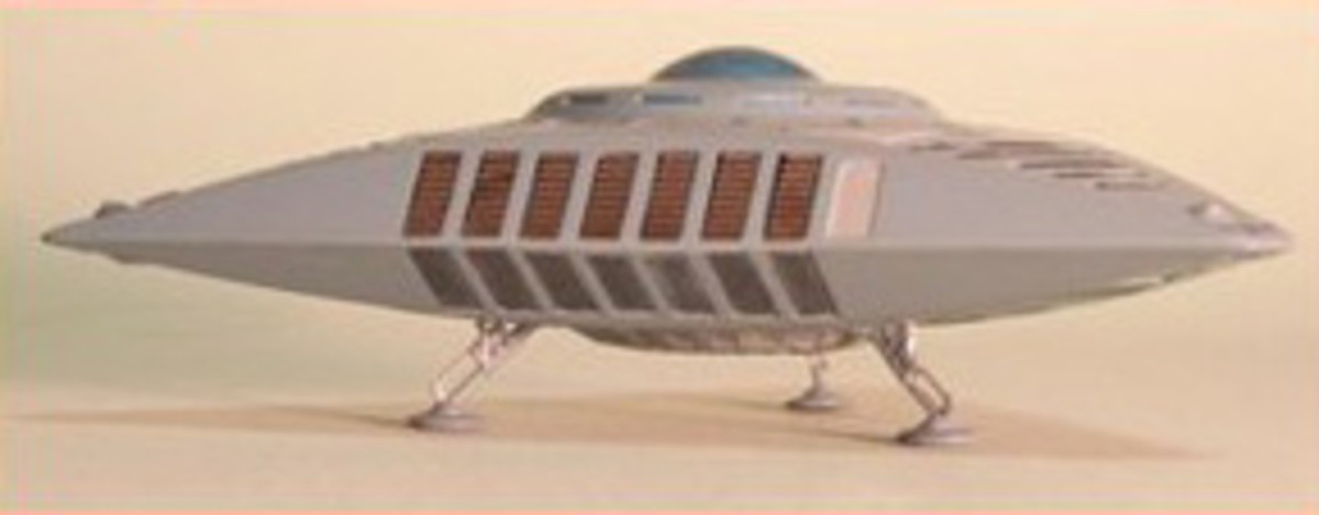 flying-saucer-toys