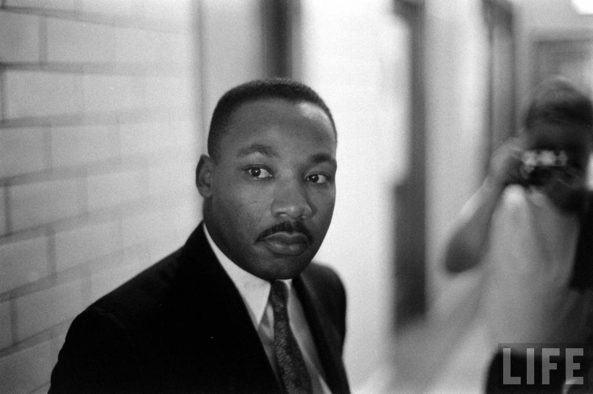 DR. MARTIN LUTHER KING 