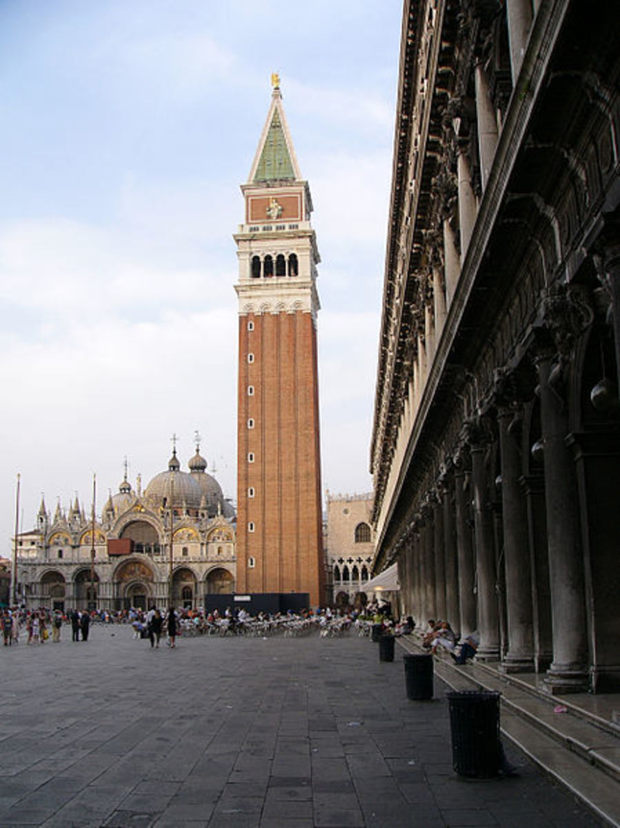 Piazza di San Marco. (St. Mark's Plaza)