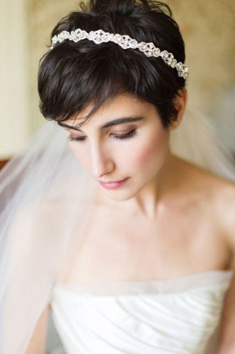 hairstyles-for-the-bride-the-latest-and-greatest-bridal-hairstyles