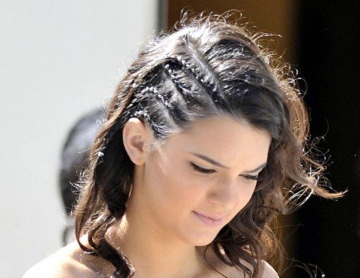 Kendall Jenner with Cornrows, Tiny French Braids.