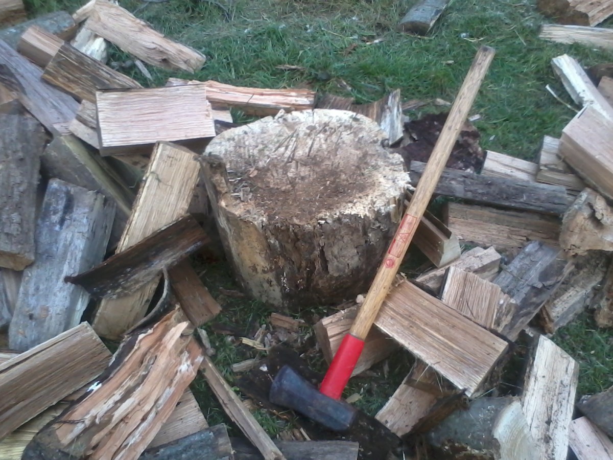health-benefits-of-chopping-firewood