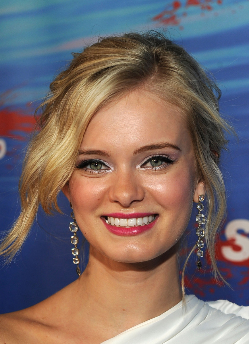 the-15-most-beautiful-blonde-actresses-round-5