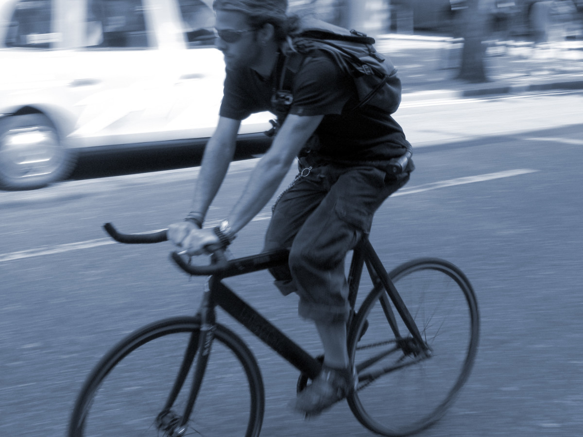 Urban commuter on his fixie bike