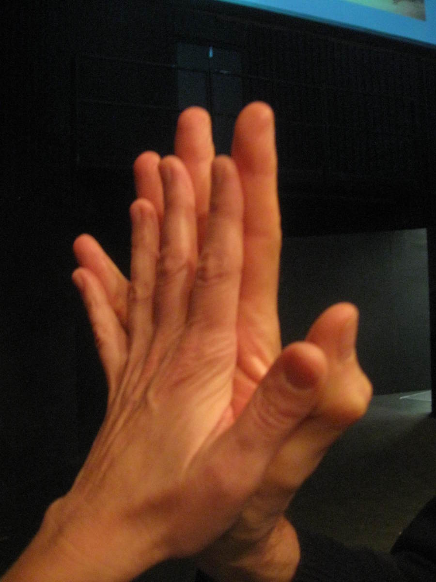 When it comes to pianos, one size does not fit all. Men's hand spans average about 1 inch larger than women's hands.