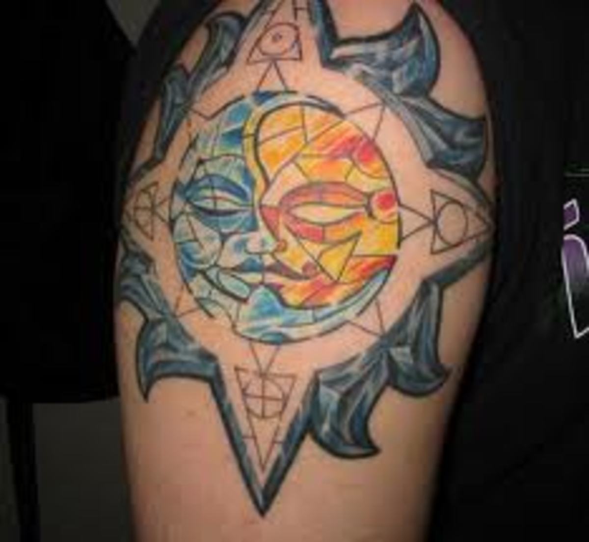 Sun And Moon Tattoo Designs And Meanings-Sun And Moon Tattoo Ideas And Pictures