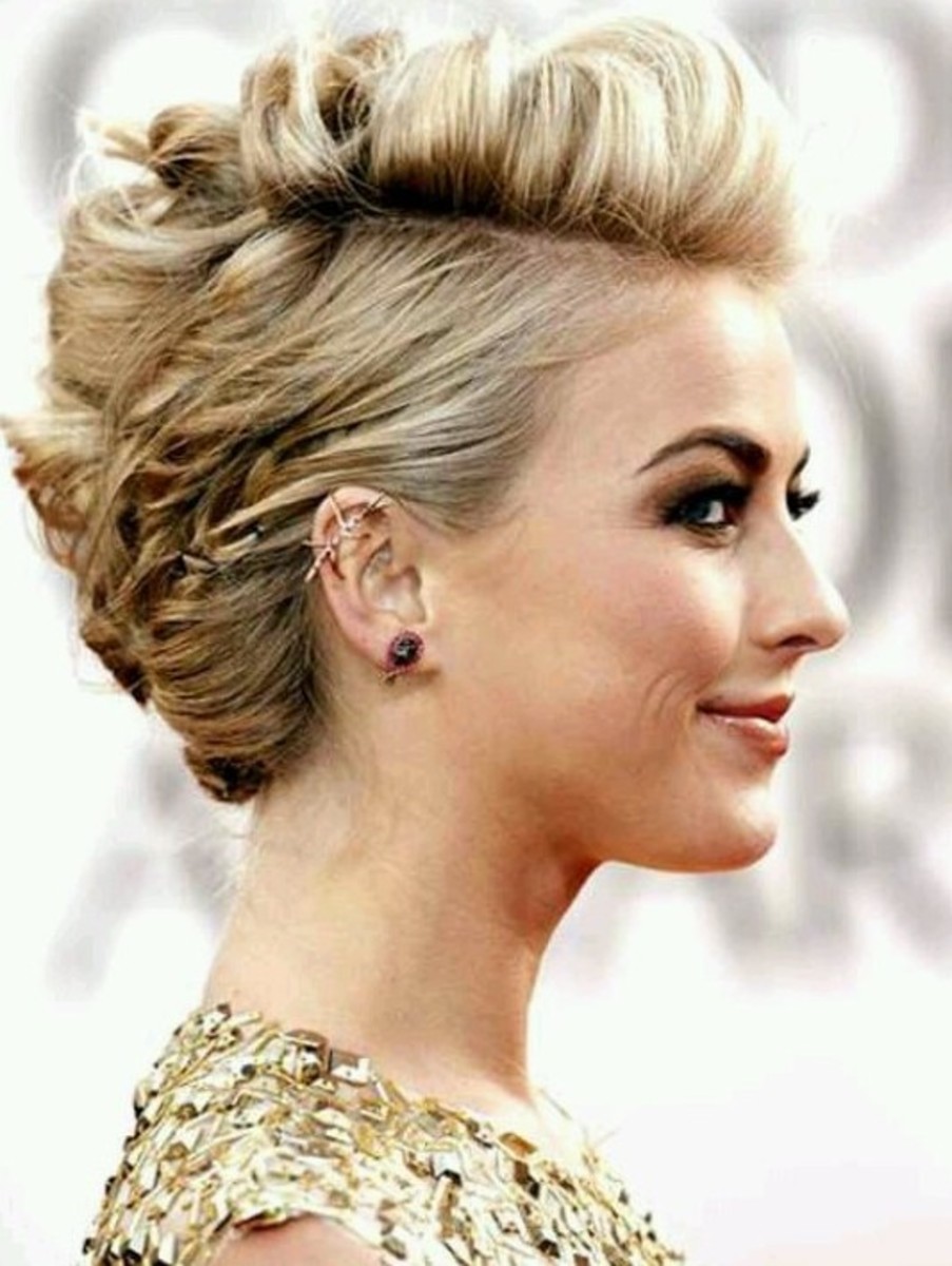 Julianne Hough with a faux hawk and bobby-pinned hair in this messy updo.