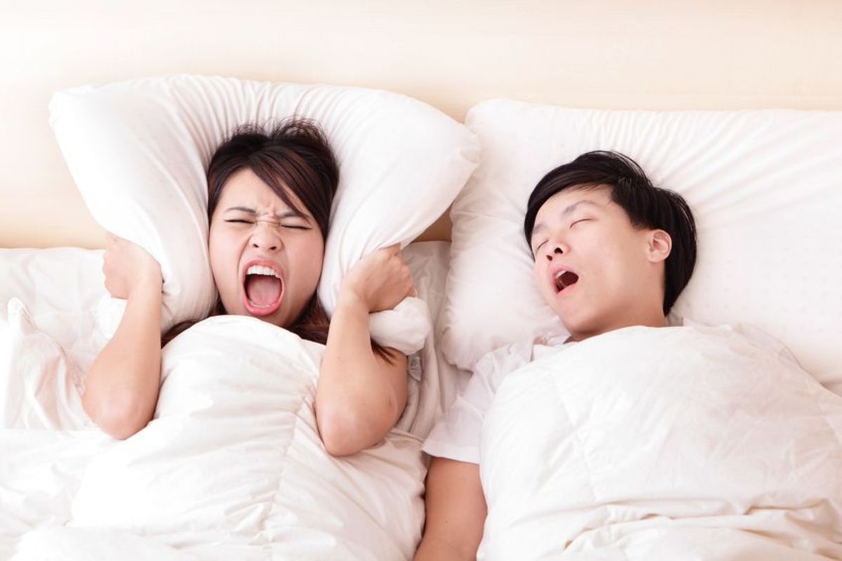 why-do-men-snore-more-often-than-women