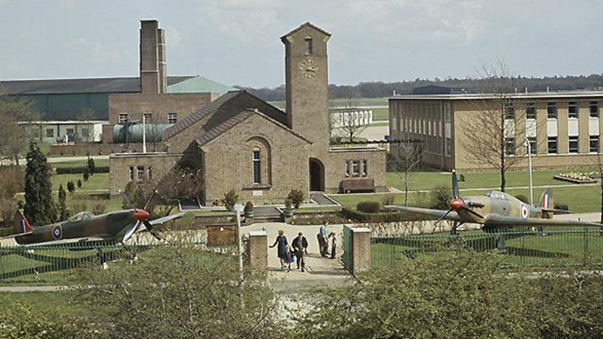 raf station opened 1943