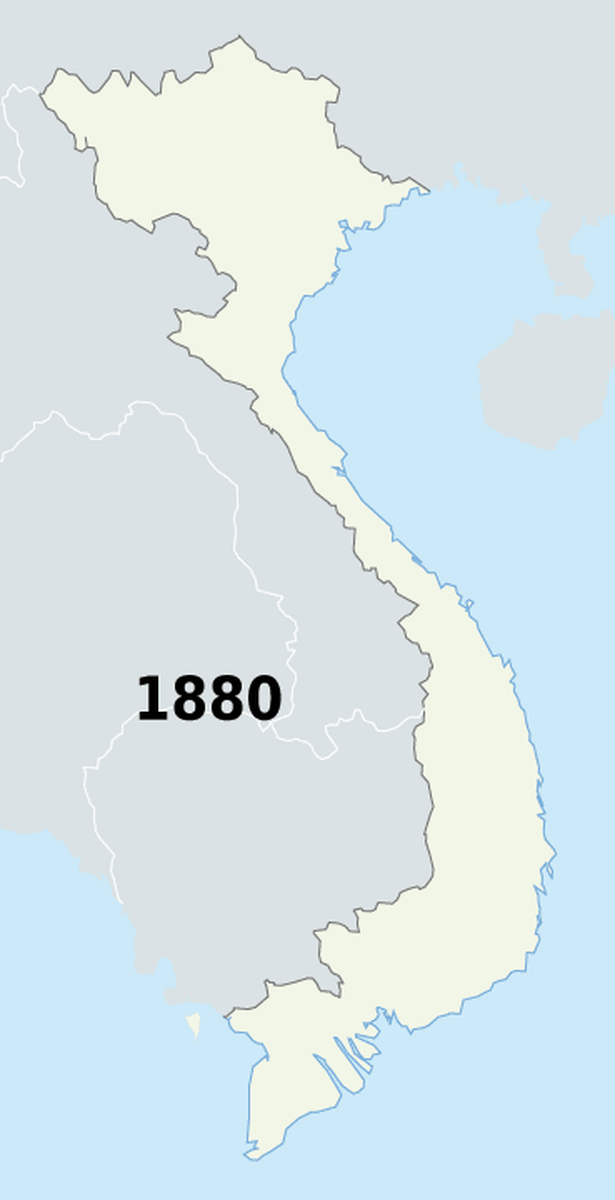The Vietnamese railroad network : it suffered heavily during the war