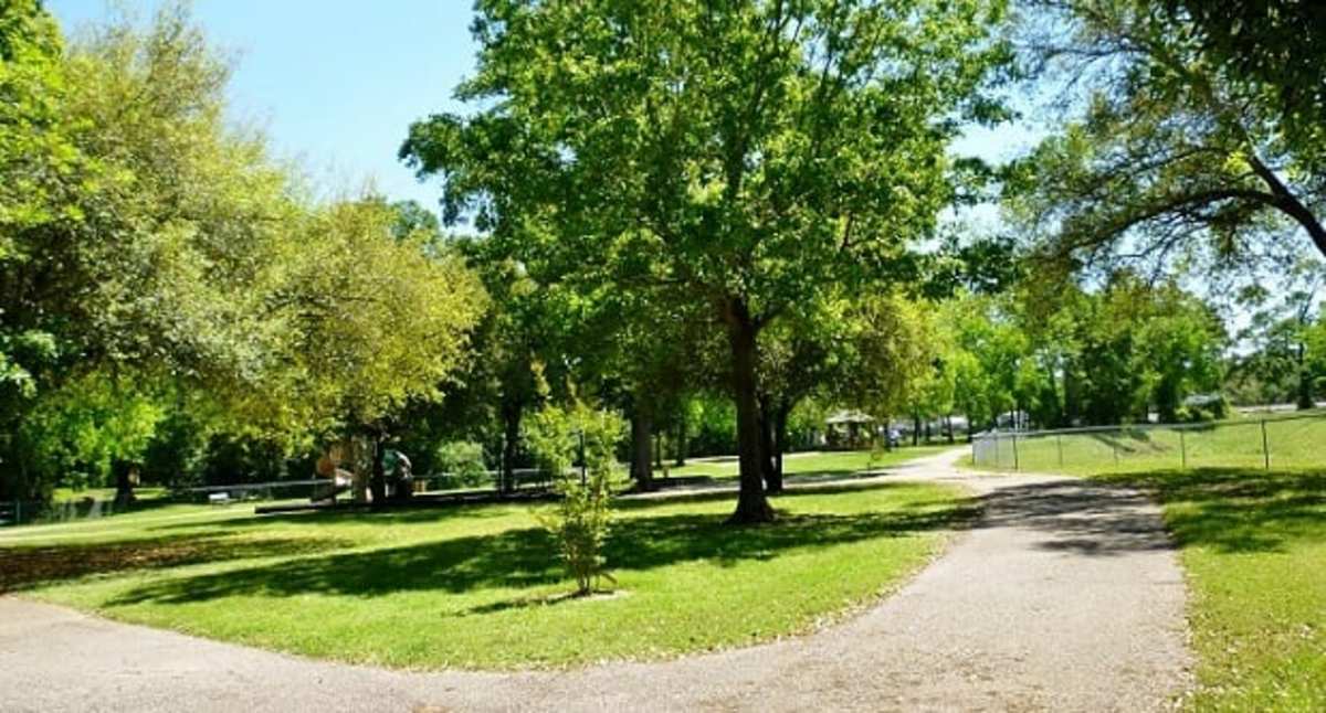 Thomas Park in Katy, Texas: A Tri-County Park - WanderWisdom