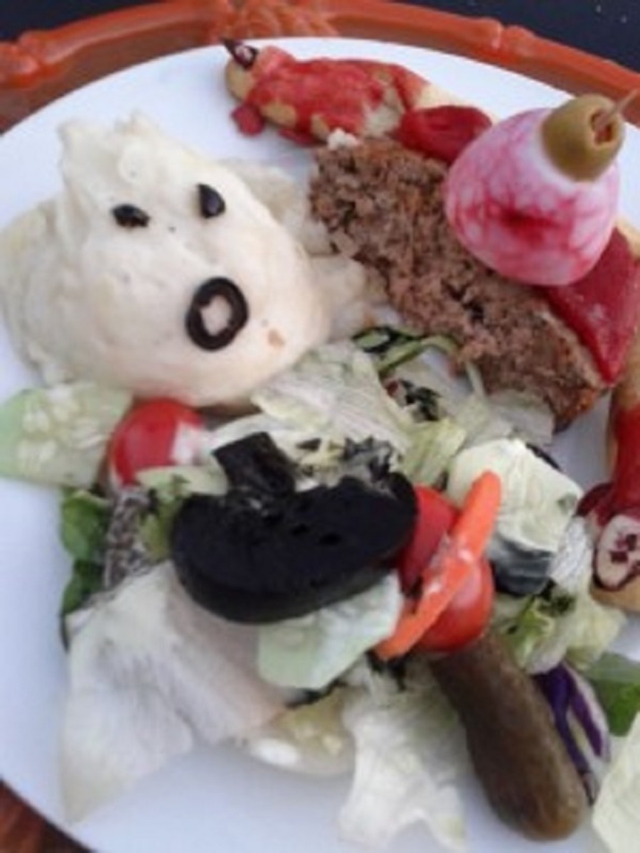 prepare-a-healthy-halloween-dinner-with-the-kids