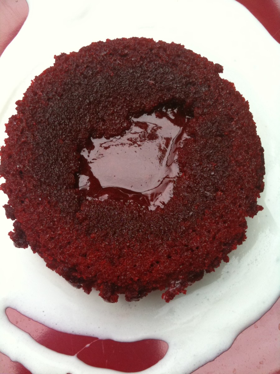 Red Velvet Molten Lava Cakes Recipe