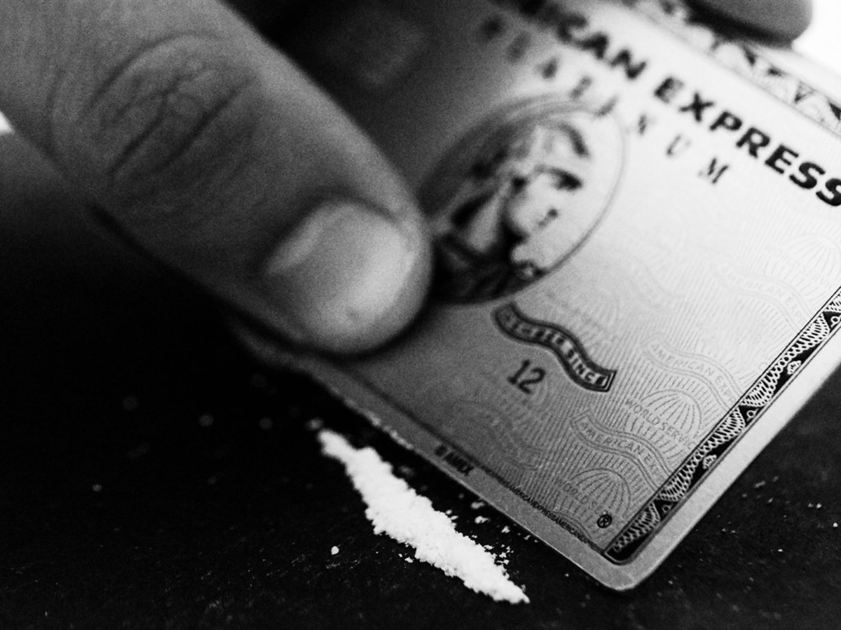 Credit cards are often used to shop cocaine to fine duct to snort