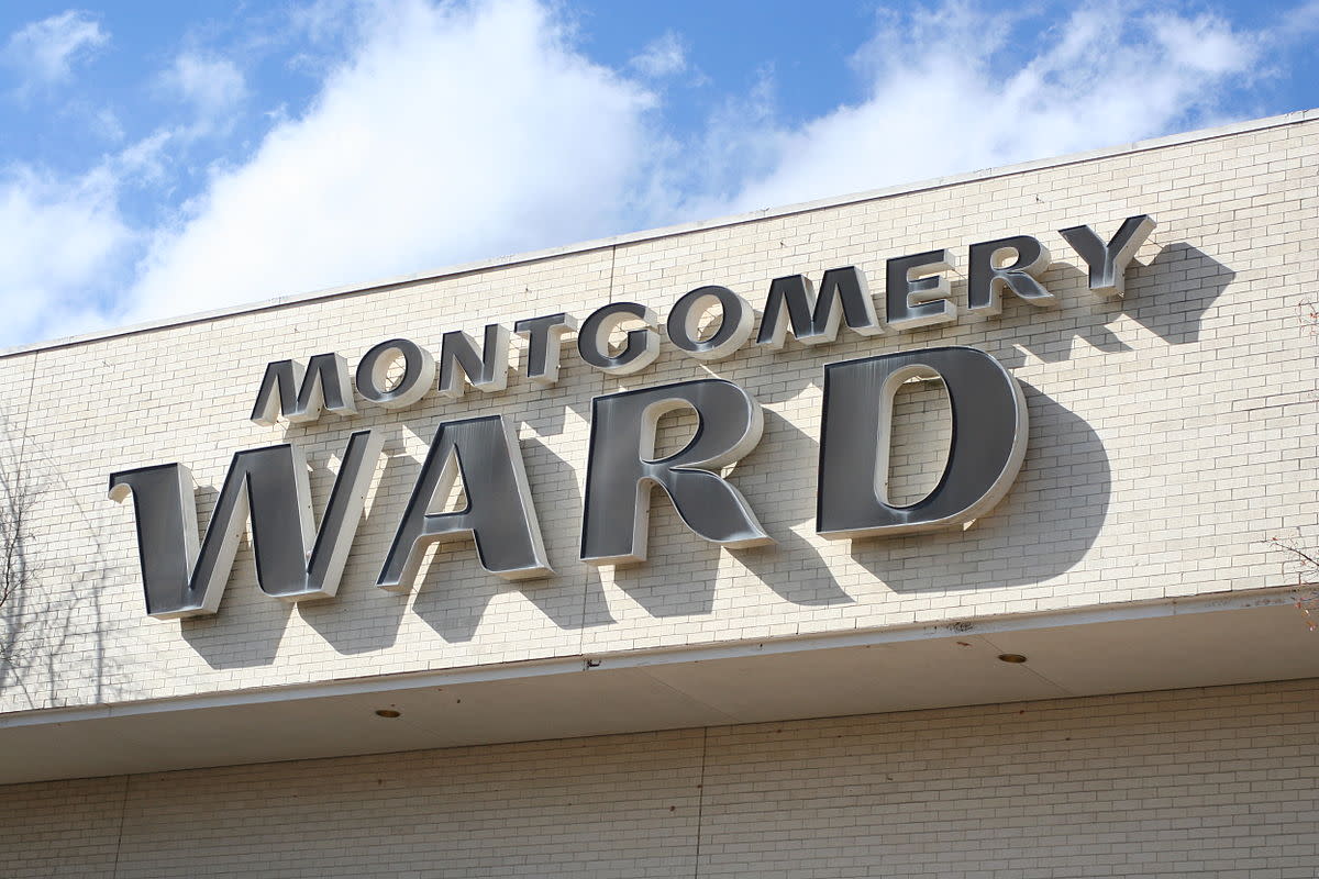 Montgomery Ward went out of business and closed all of its stores in 2001, but since 2004 it has been an online retailer.