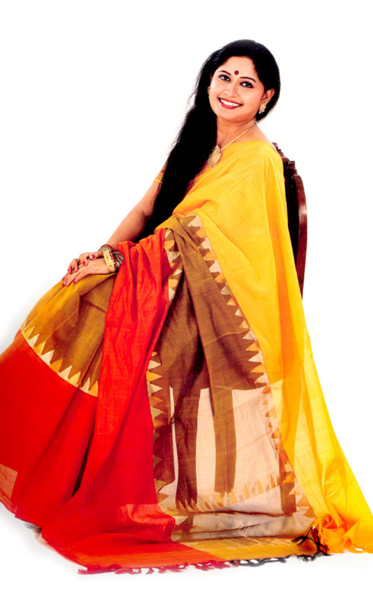 holud saree style
