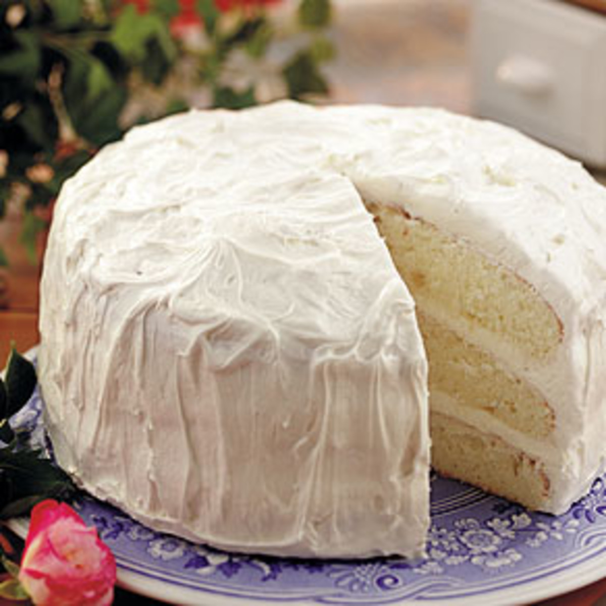 simple-delicious-white-cake