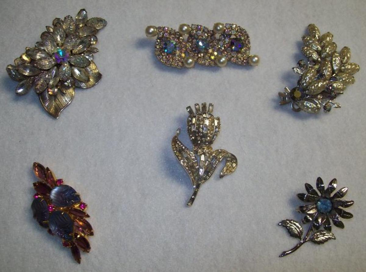 A Brief History of Costume Jewelry And A Gallery of My Collection ...