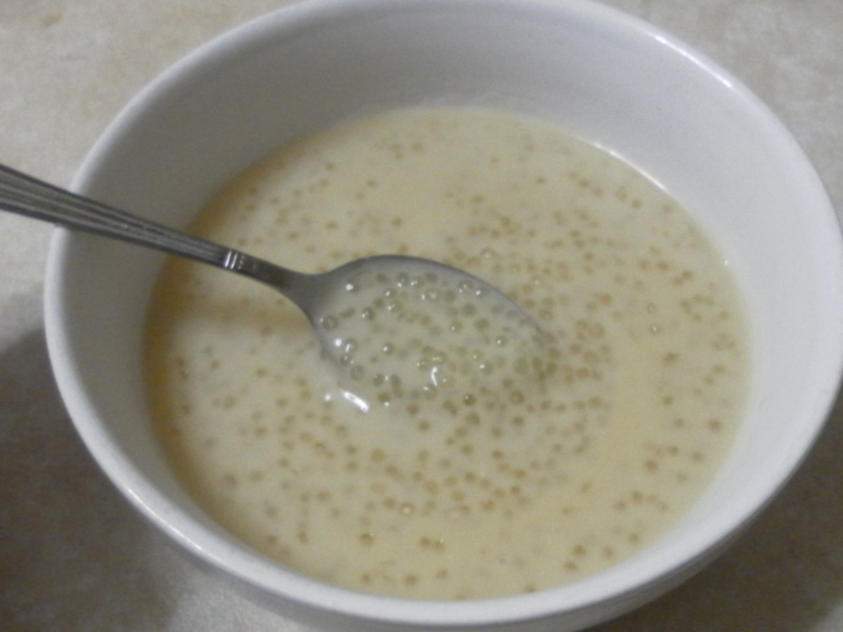 Hot sago pearls in coconut milk