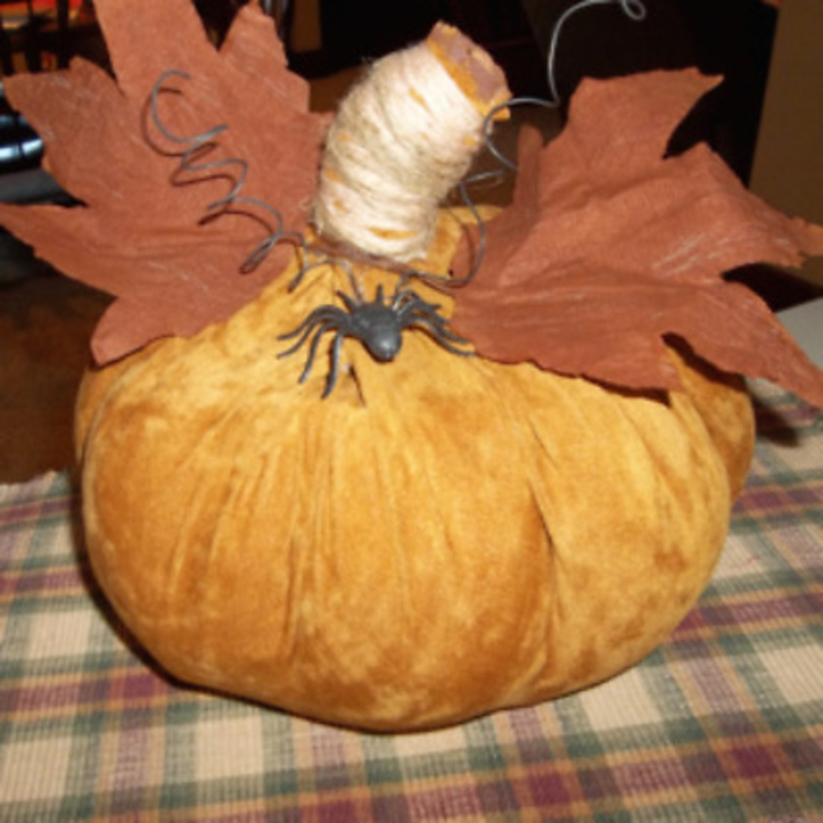 elegant-suede-pumpkin