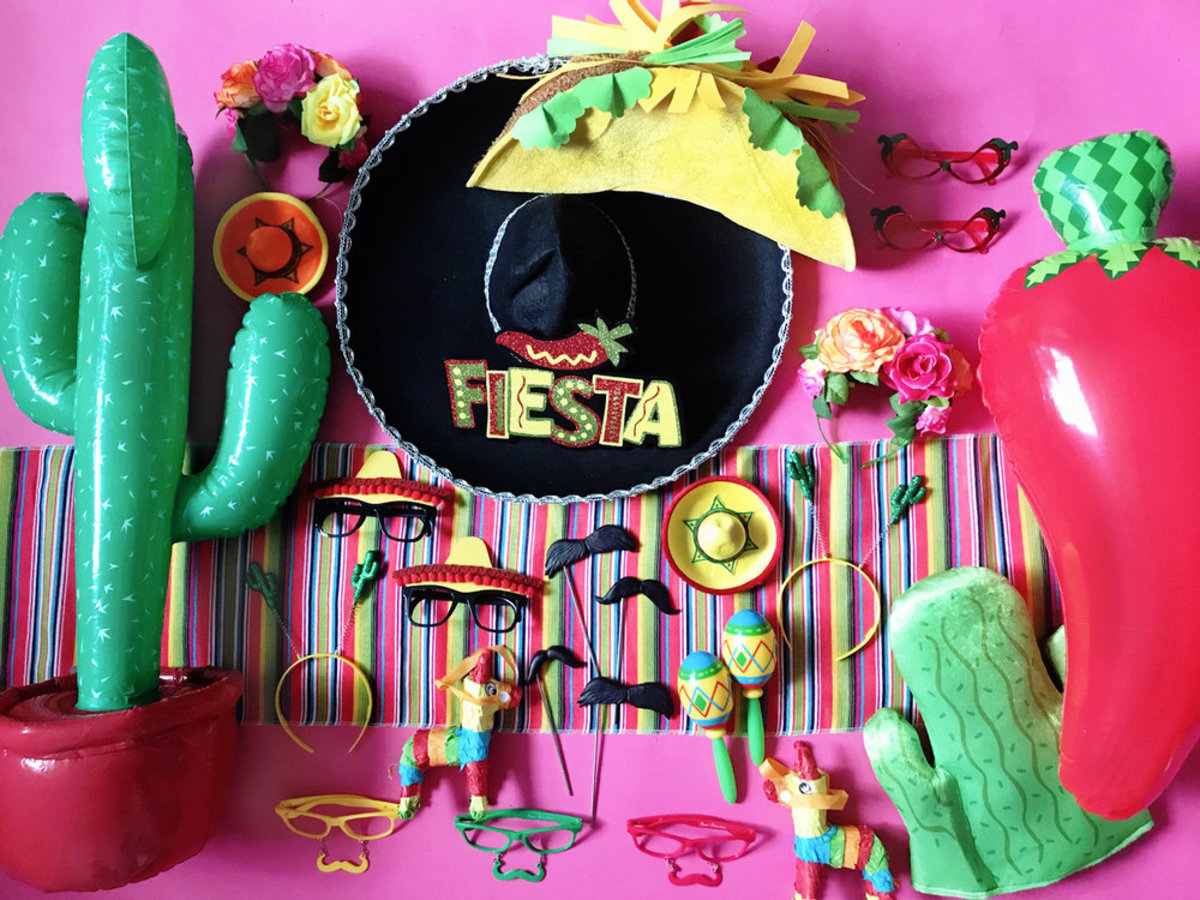 Fiesta Photo Booth Props