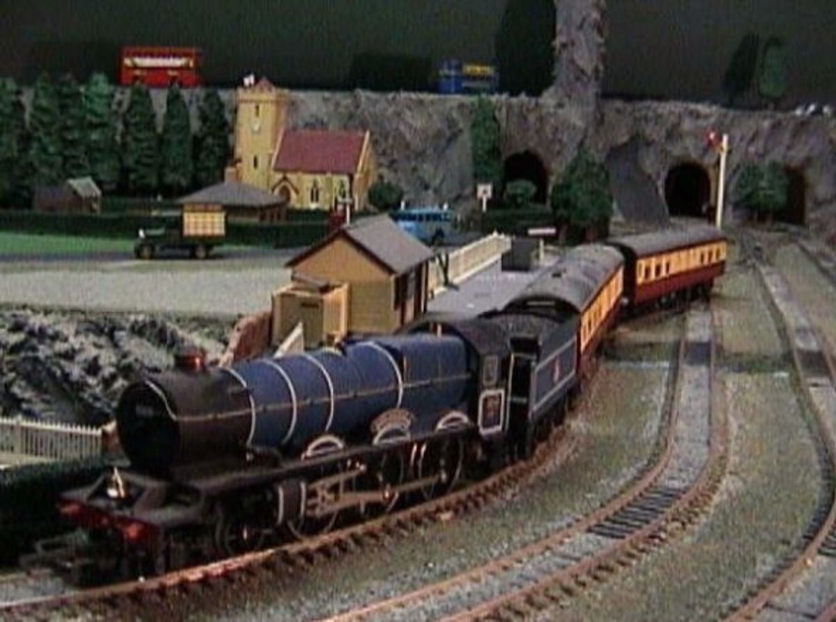 King George V model railway train