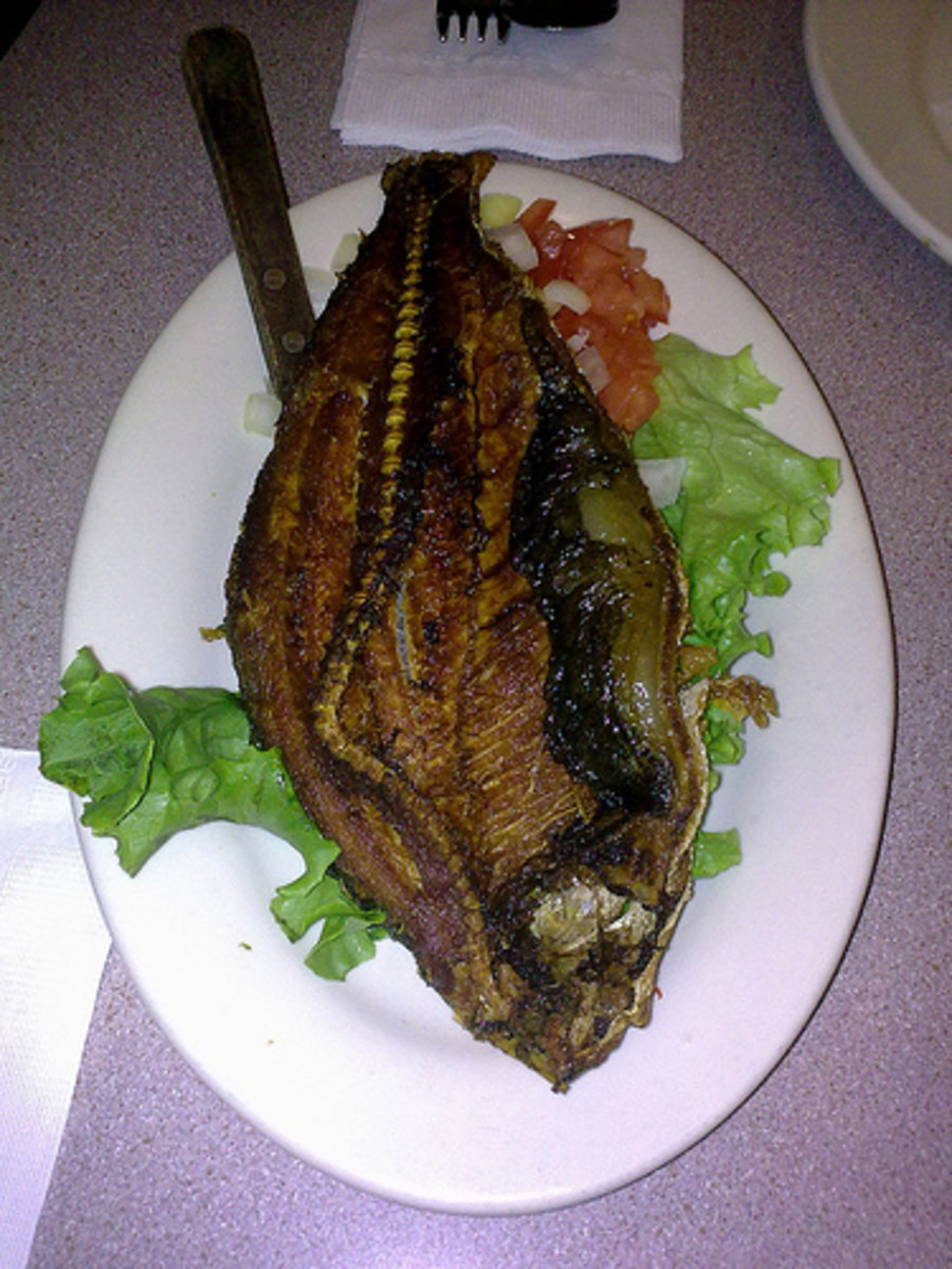 Daing na Bangus - Fried Milkfish (Photo courtesy by mackarus from Flickr.com)