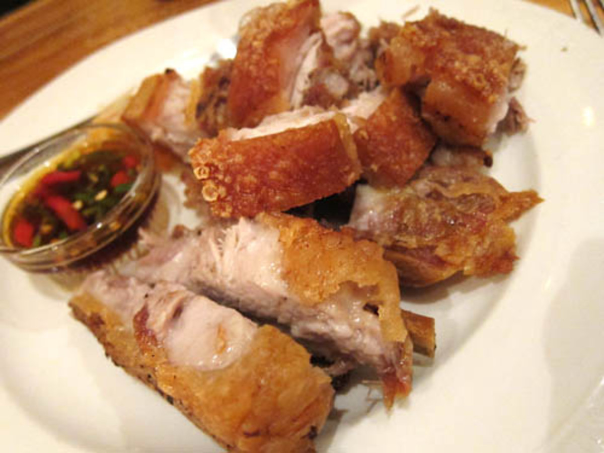 Lechon Kawali - Fried Pork Belly (Photo courtesy by jasonlam from Flickr.com)