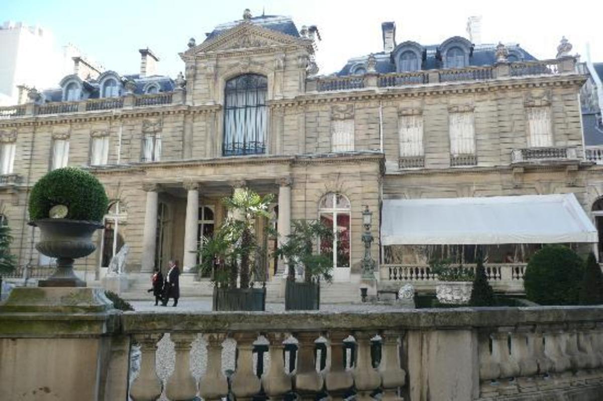 unusual-paris-museums